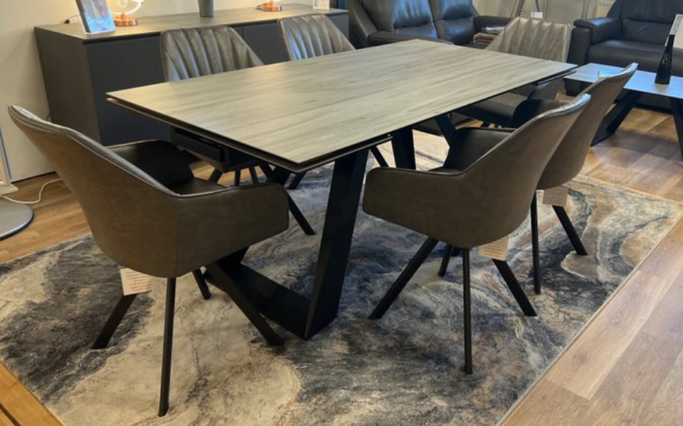 Spartan Dining Table & 6 Chairs
Finish Ceramic, Frame Metal
W:180/260cm D:76cm H:95cm
Was £3,582 Now £2,299